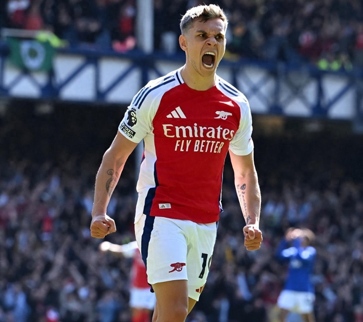 马雷斯卡：埃斯特旺肌肉小伤将缺战纽卡，感激球迷现场支持我（马雷斯卡：埃斯特旺肌肉轻伤将缺席对纽卡之战，感谢球迷到场支持）