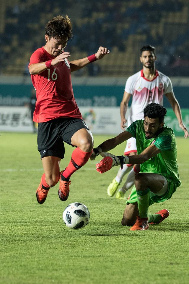 0-3完败！亚洲冠军太丢人，一胜难求垫底出局，球迷：怎么进的世界杯？