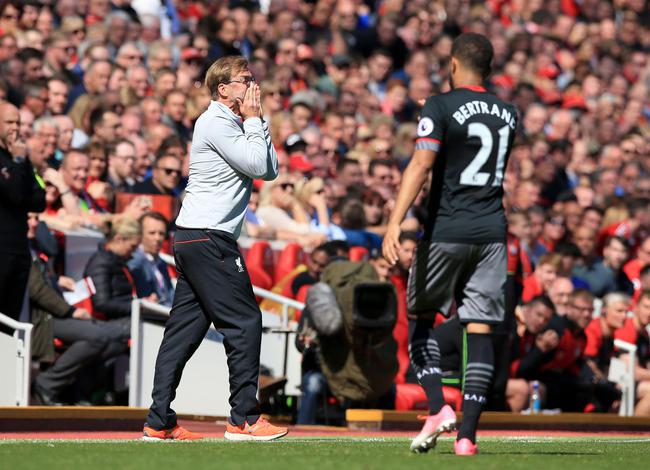 就在今天，12月8日凌晨！中超传来了青岛西海岸、武汉三镇和海港的新消息