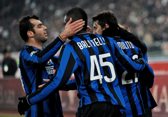 传闻：除枪手外，拜仁和切尔西也在密切关注罗比尼奥-瓦斯