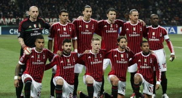 也是上到樊振东大师课了！小胖齐祖上海弄堂里打乒乓