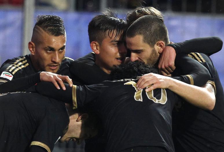 致敬死忠球迷组织成立40年！尼斯下轮法甲将身着特别版球衣（尼斯下轮法甲穿纪念版球衣 向死忠球迷组织40周年致敬）