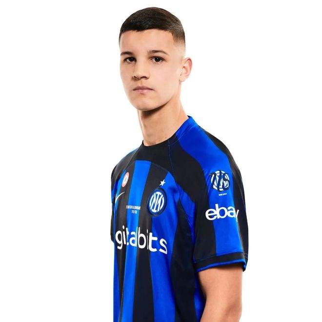 足球欧洲豪门战术失灵，主帅承认排兵布阵失误