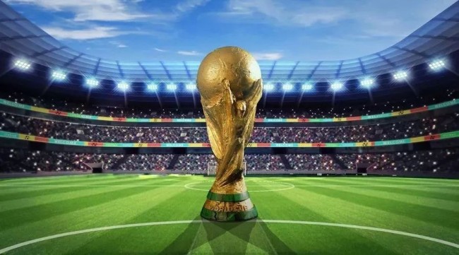 争议判罚点燃全场，两队差点动手