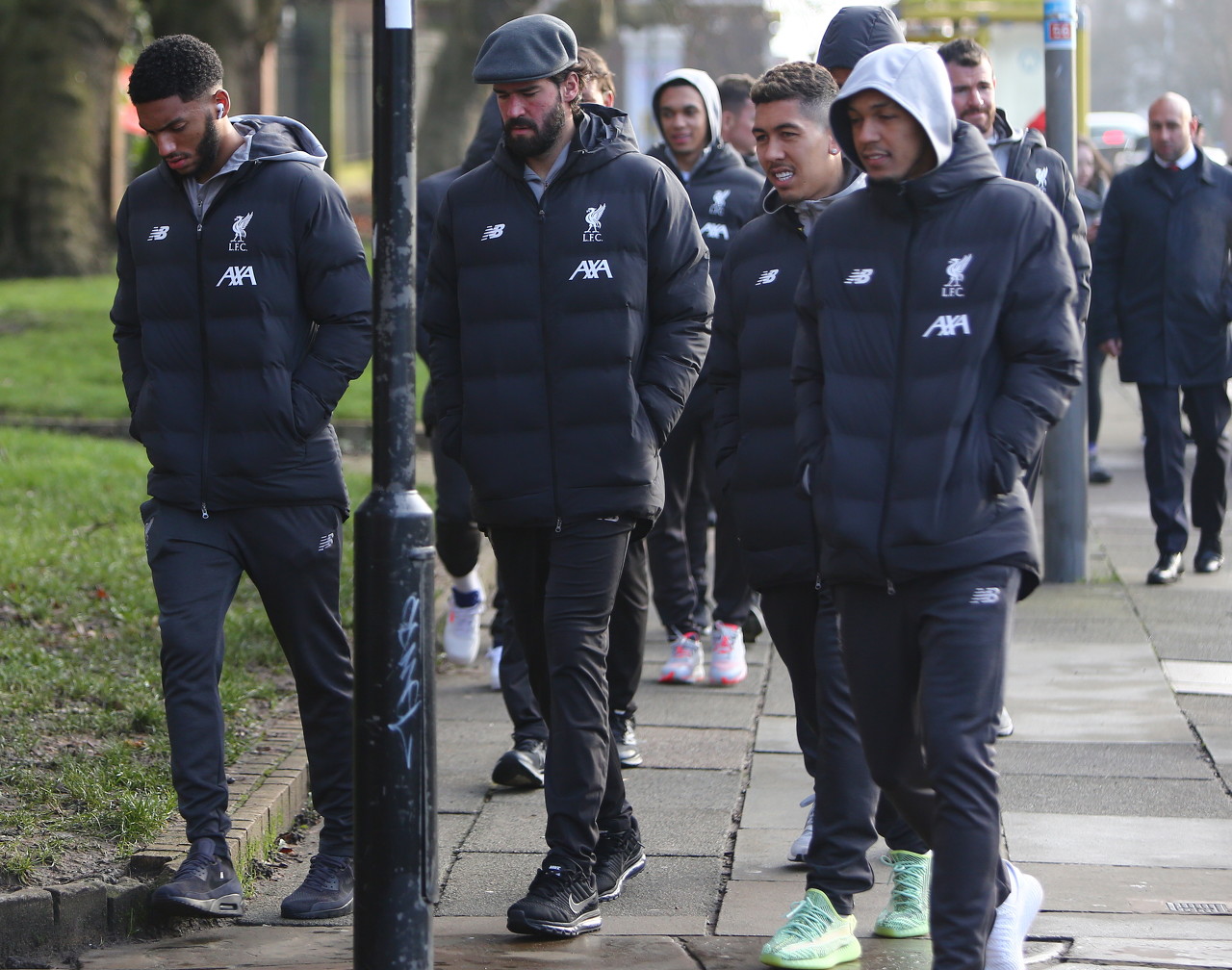 齐达内空降上海！回应 “齐玄宗” 标签，揭秘欧冠三连真相