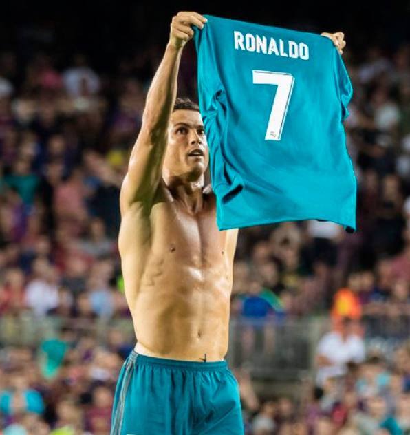 C罗：国家队没有谁是不可撼动的；球迷嘘我会帮我队友减轻压力