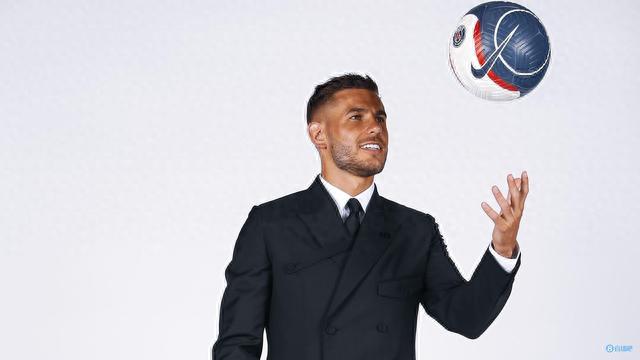 米体：家乡球队维亚雷焦深陷低迷，里皮对球员讲话鼓励他们