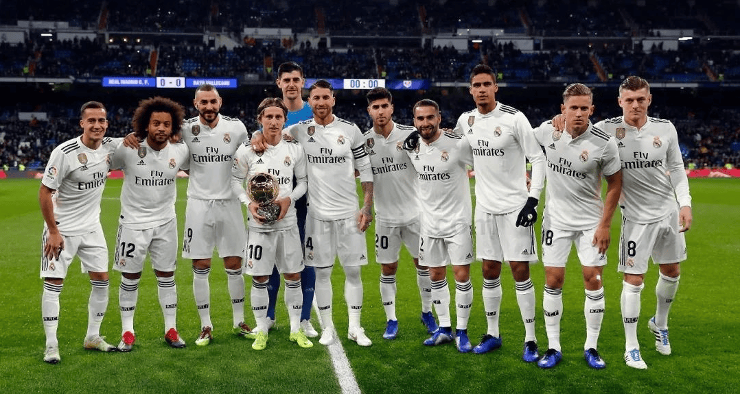 欧联杯足球赛 - 亨克对阵巴塞尔（欧联杯：亨克迎战巴塞尔）