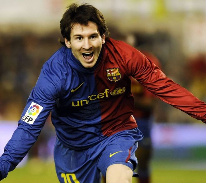 格策：梅西是我的偶像！给穆勒的建议是赛前别放狠话！