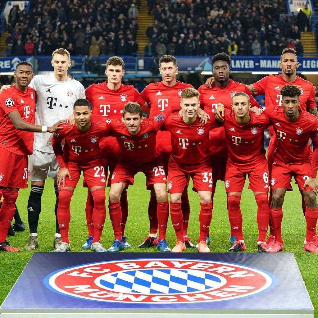 经纪人：埃切韦里可能去赫罗纳或黄潜；曼城不同意他回河床（经纪人：埃切韦里或加盟赫罗纳／比利亚雷亚尔，曼城不允其回归河床）